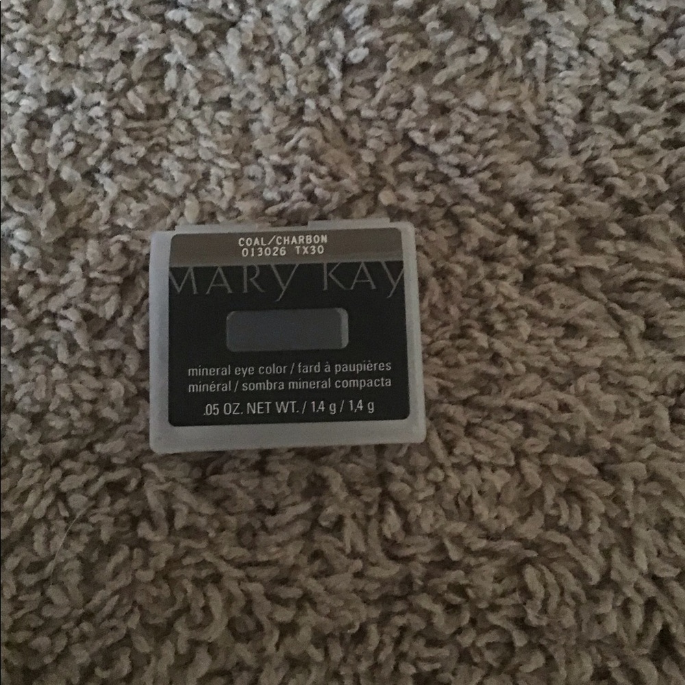 Mary Kay Eyeshadow Coal